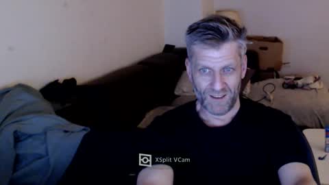 Snapshot of elculiador2207 chatting on 02/22/25, 09:48 Timm online show from 02/22/25, 09:48