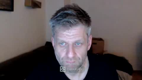 Snapshot of elculiador2207 chatting on 03/04/25, 11:32 Timm online show from 03/04/25, 11:32