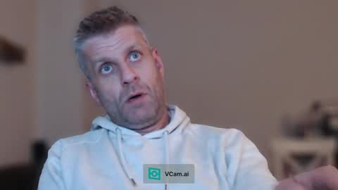 Snapshot of elculiador2207 chatting on 10/30/25, 12:56 Timm online show from 10/30/25, 12:56