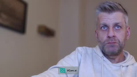 Snapshot of elculiador2207 chatting on 11/02/25, 10:34 Timm online show from 11/02/25, 10:34