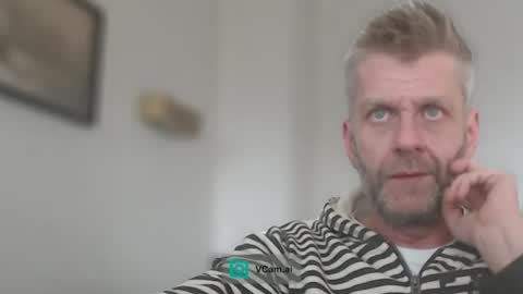 Snapshot of elculiador2207 chatting on 11/09/25, 12:47 Timm online show from 11/09/25, 12:47