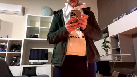 Snapshot of eldiablo844 chatting on 01/29/25, 05:02 Eldiablo844 online show from 01/29/25, 05:02