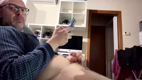 Snapshot of eldiablo844 chatting on 11/14/25, 09:57 Eldiablo844 online show from 11/14/25, 09:57