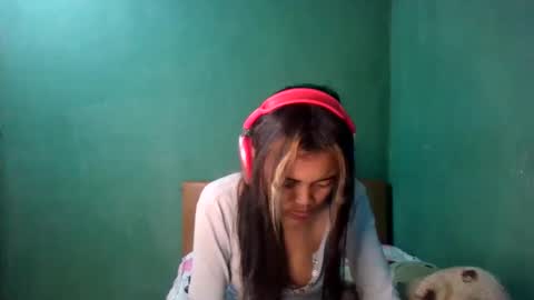 Snapshot of eldie69 chatting on 06/07/26, 03:32 eldie69 online show from 06/07/26, 03:32