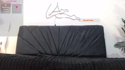 electra_tay online show from 09/27/25, 07:19