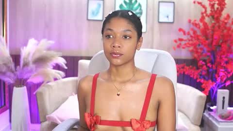 Snapshot of electraajones chatting on 12/04/25, 11:41 Electra Jones online show from 12/04/25, 11:41