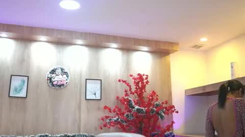 Snapshot of electraajones chatting on 12/15/25, 11:36 Electra Jones online show from 12/15/25, 11:36