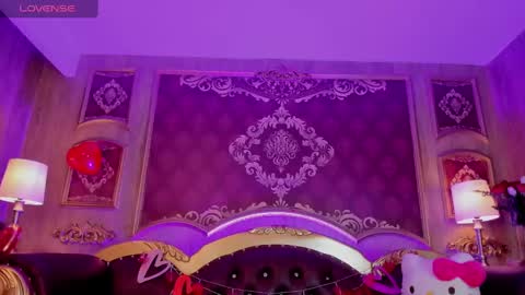      - online show from 02/18/25, 07:52