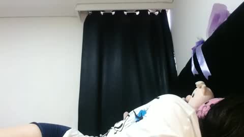 Snapshot of electraweb_09 chatting on 11/07/25, 01:00 electraweb_09 online show from 11/07/25, 01:00