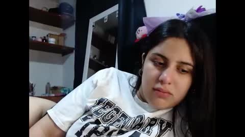 Snapshot of electraweb_09 chatting on 11/20/25, 10:53 electraweb_09 online show from 11/20/25, 10:53