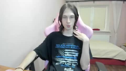 eleganc3 online show from 09/26/25, 09:41