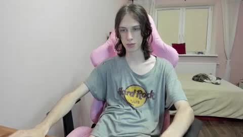 eleganc3 online show from 09/29/25, 09:08