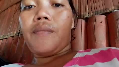 Snapshot of elena_babe33 chatting on 11/10/25, 05:06 elena_babe33 online show from 11/10/25, 05:06