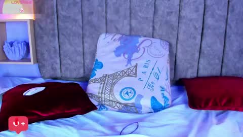 Elena  online show from 05/11/26, 04:04