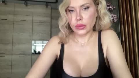 elena_wow online show from 03/05/26, 09:27