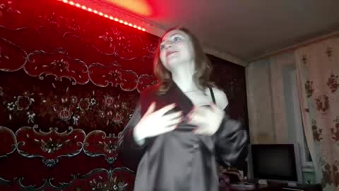 Mia online show from 03/14/26, 04:45