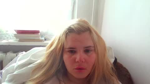 Elena online show from 04/13/26, 09:48