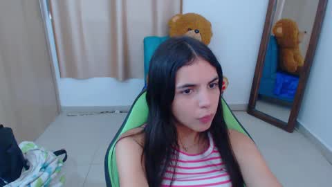 agnes online show from 02/21/25, 05:42