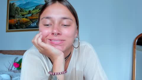Snapshot of eleonora_linn_ chatting on 12/10/24, 06:54 Eleonora online show from 12/10/24, 06:54