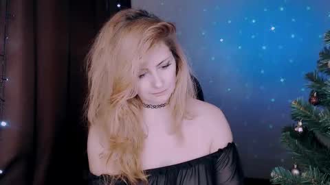 Elli online show from 12/20/24, 08:38