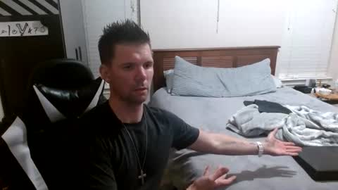Walker online show from 08/07/26, 04:14