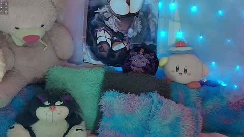 Snapshot of elfen_miu chatting on 10/28/25, 09:02 miu online show from 10/28/25, 09:02