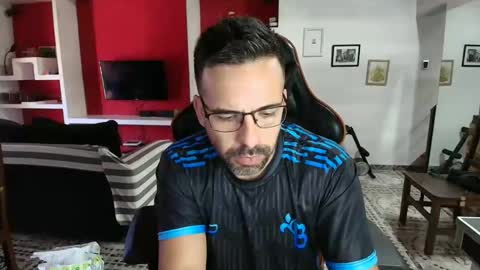 Snapshot of elfetas chatting on 01/02/25, 02:02 elfetas online show from 01/02/25, 02:02