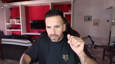 Snapshot of elfetas chatting on 01/05/25, 03:34 elfetas online show from 01/05/25, 03:34