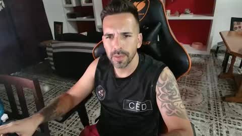 Snapshot of elfetas chatting on 01/14/25, 02:08 elfetas online show from 01/14/25, 02:08