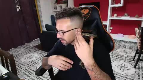 Snapshot of elfetas chatting on 01/19/25, 06:53 elfetas online show from 01/19/25, 06:53