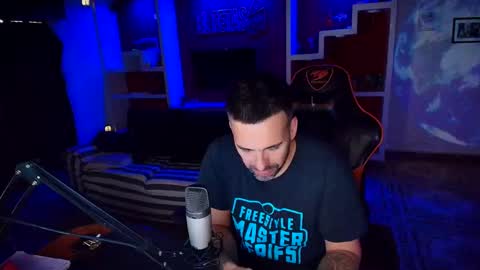 Snapshot of elfetas chatting on 09/29/25, 04:34 elfetas online show from 09/29/25, 04:34