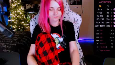 Mary online show from 12/26/24, 06:52