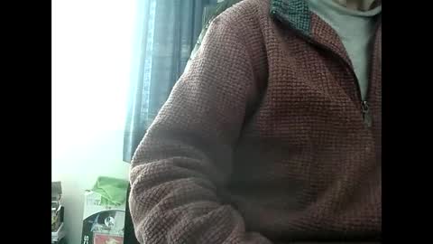 elfyonee online show from 01/08/25, 10:15