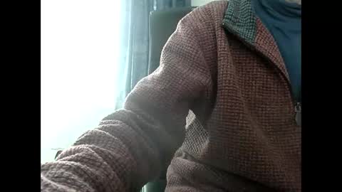 elfyonee online show from 02/07/25, 11:12