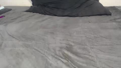 elgsslt online show from 11/04/25, 02:49