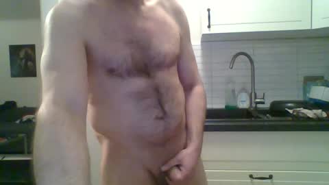 Snapshot of elhornyvikingo chatting on 12/22/24, 08:16 horny viking online show from 12/22/24, 08:16
