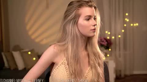 Eli online show from 11/06/25, 08:54