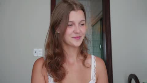  ELI  Stream on  online show from 04/07/26, 06:36