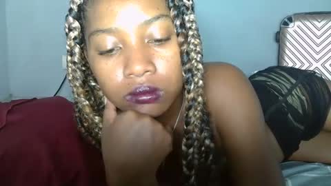 elia011 online show from 01/17/25, 11:29