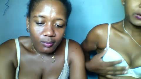 elia011 online show from 01/24/25, 08:11