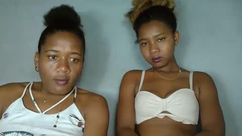 elia011 online show from 02/06/25, 09:28