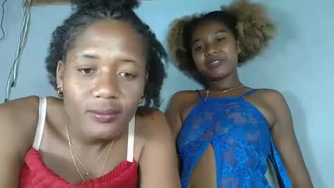 elia011 online show from 02/09/25, 10:54