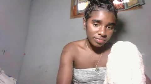 elia011 online show from 11/09/25, 12:36