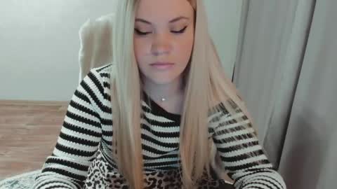 Ella online show from 05/26/26, 05:36