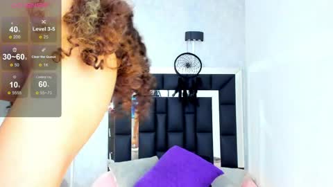 Snapshot of elian___ chatting on 05/27/26, 12:35 Elian online show from 05/27/26, 12:35