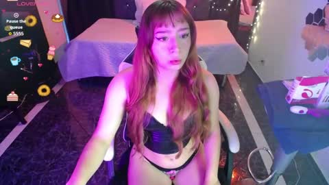 eliana_meaw online show from 04/24/26, 11:56