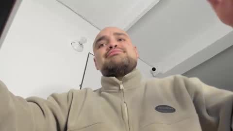 Elian online show from 11/28/25, 10:45