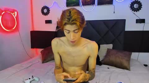 Snapshot of eliann_adam chatting on 12/04/24, 12:03 eliann_adam online show from 12/04/24, 12:03