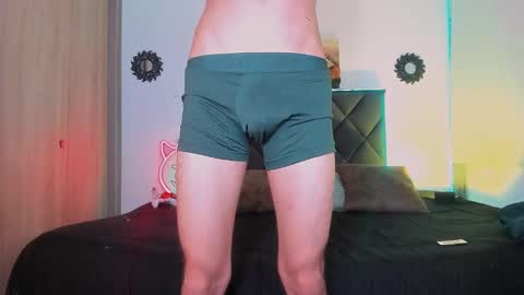 Snapshot of eliann_adam chatting on 03/06/25, 07:36 eliann_adam online show from 03/06/25, 07:36