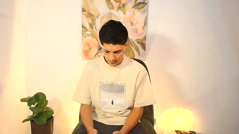 elias_salvatore_ online show from 05/29/26, 01:31